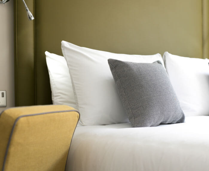 Park Avenue Hyde Park Hotel - bed room